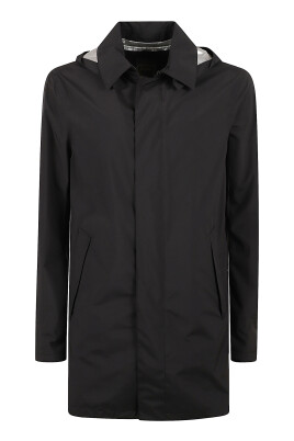 black-raincoat-with-gore-tex-fabric