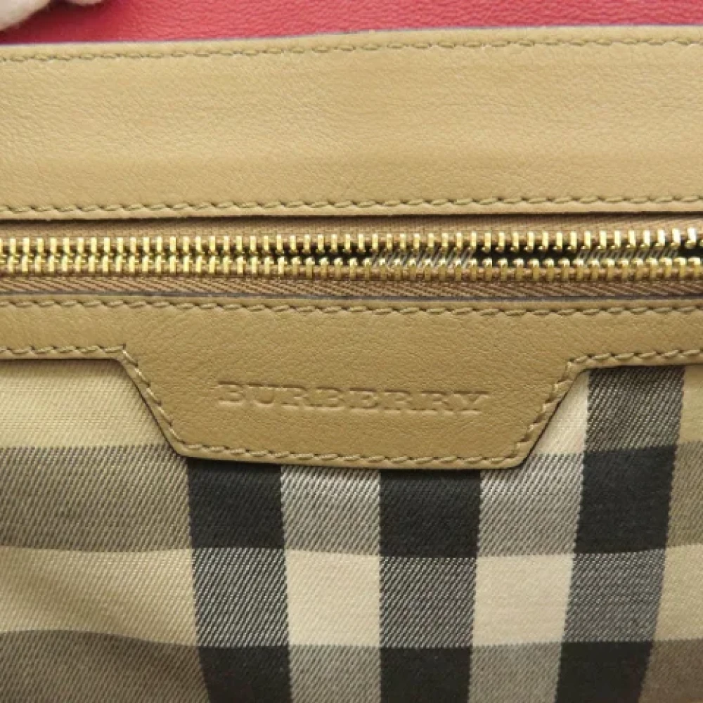 Burberry Vintage Pre-owned Leather shoulder-bags Beige Dames