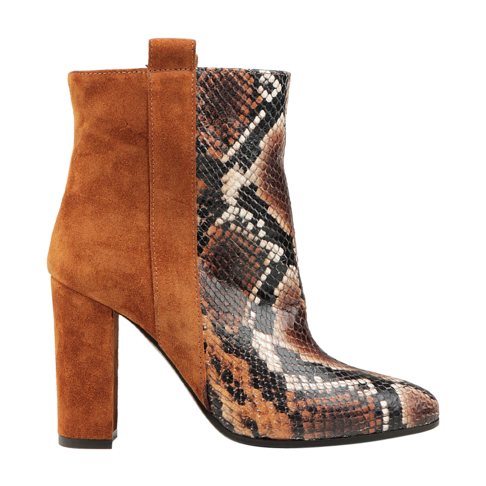Shoes > Boots > Ankle Boots - - Via Roma 15 - Modalova