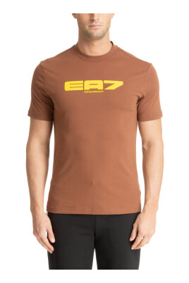 patterned-logo-t-shirt