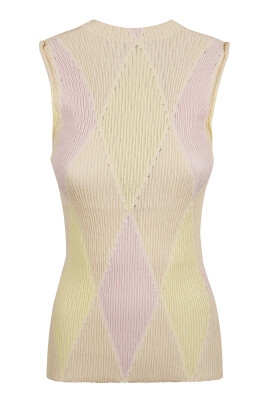 round-neck-knitwear