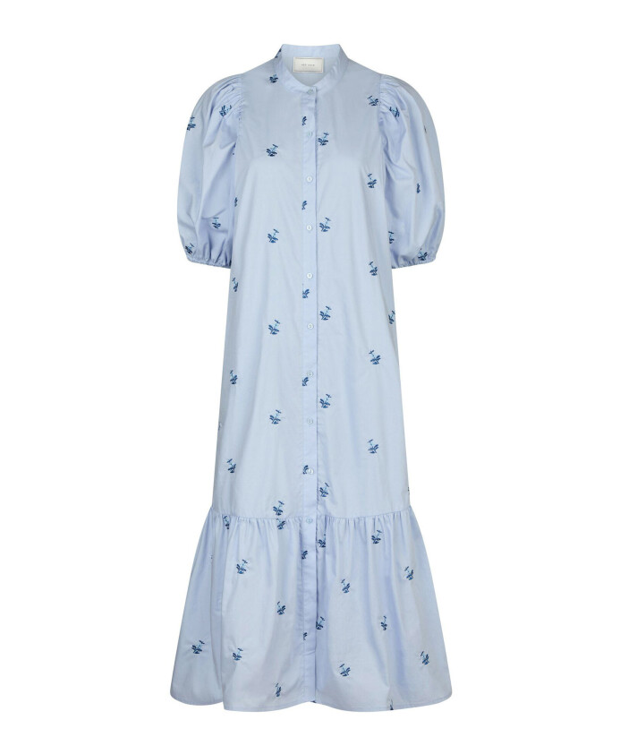 robe-oversize-bleu-clair-avec-manches-bouffantes