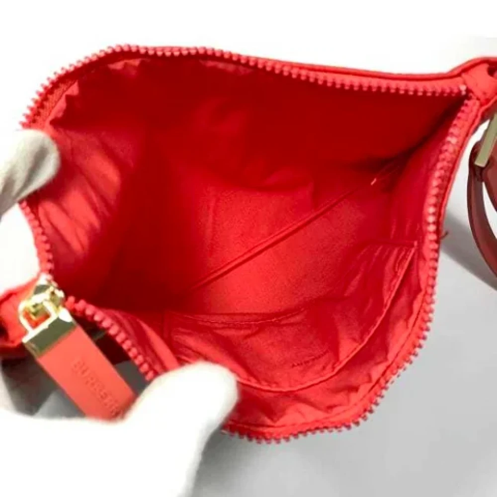 Burberry Vintage Pre-owned Nylon clutches Red Dames