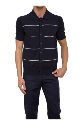classic-polo-shirt-for-men