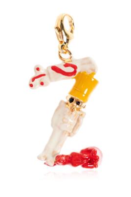 pendant-in-the-shape-of-the-letter