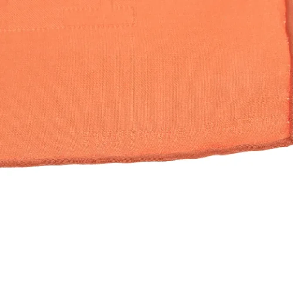 Hermès Vintage Pre-owned Silk scarves Orange Dames