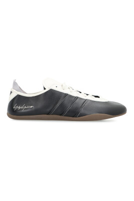 tokyo-low-top-sneakers-with-contrast-stitching