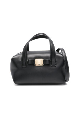 black-top-zip-handbag