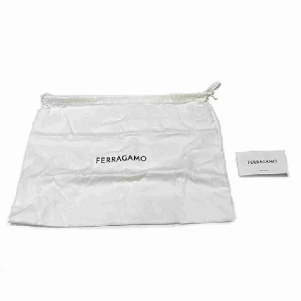 Salvatore Ferragamo Pre-owned Leather clutches Brown Dames