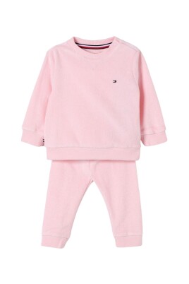 kids-tracksuit-set