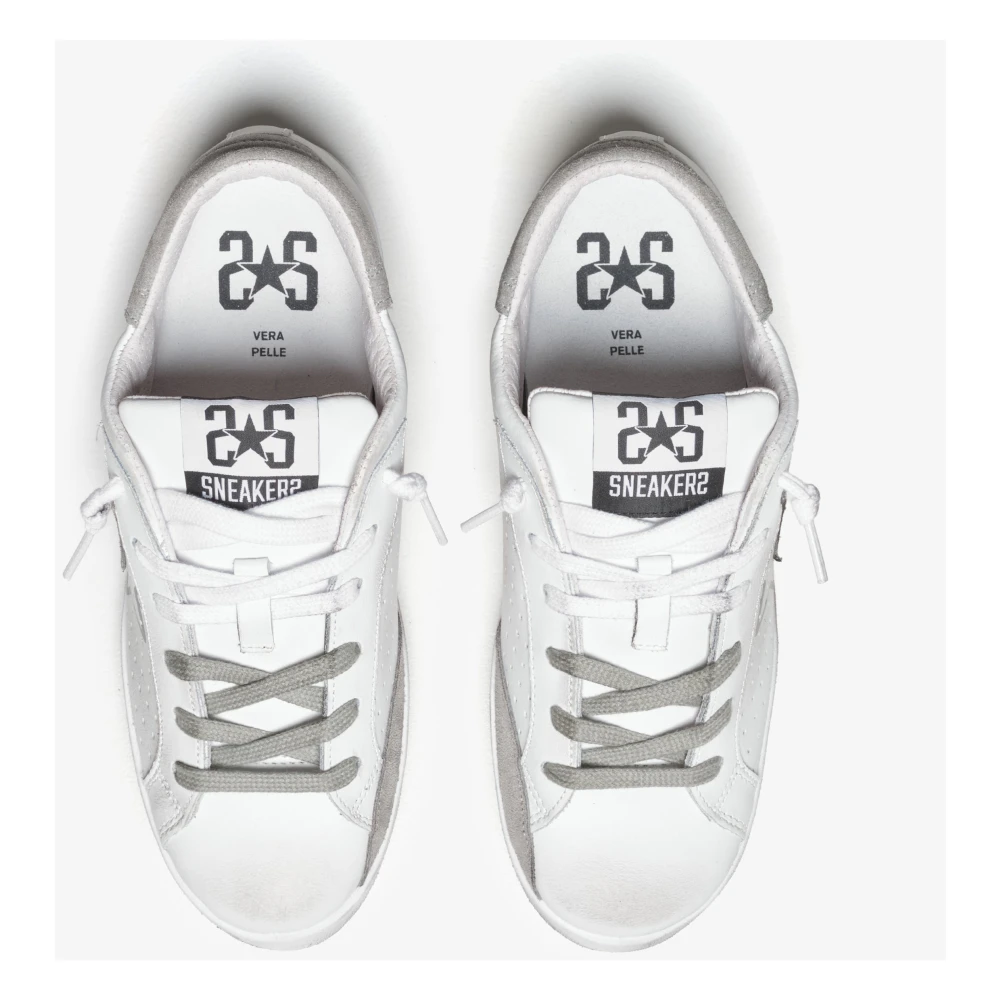 2Star Sneakers