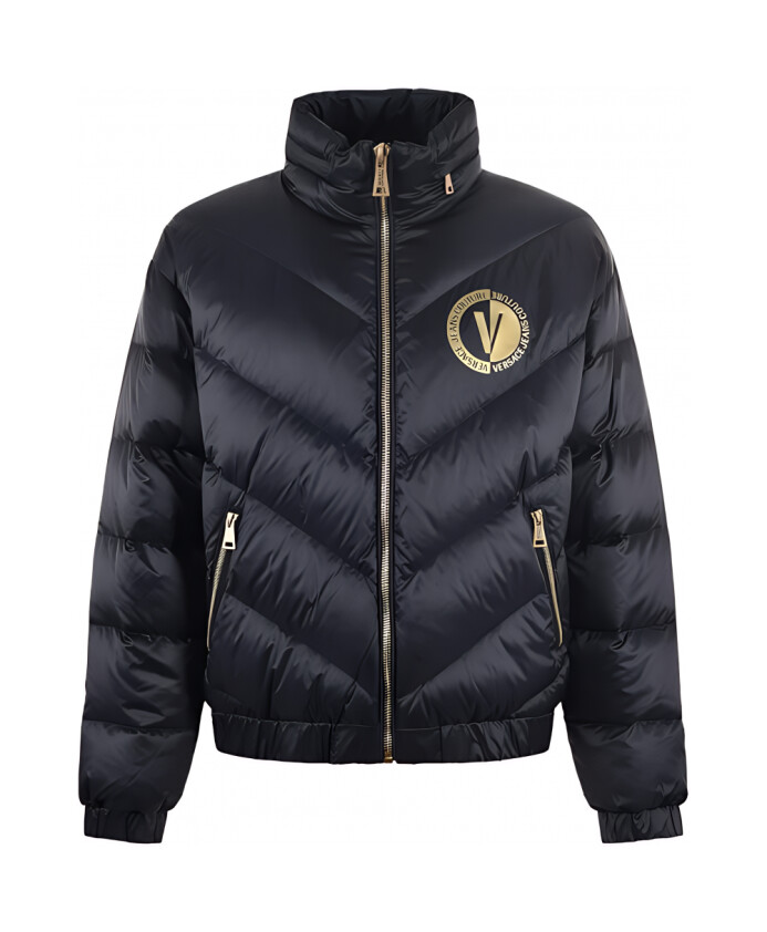 black-quilted-puffer-jacket-with-hood