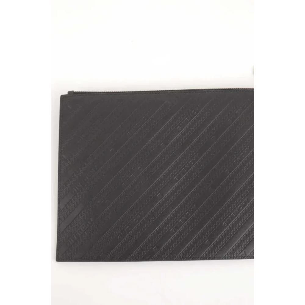 Givenchy Pre-owned Leather pouches Black Dames