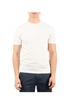 collection-de-t-shirts-classiques