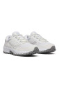 chaussures-de-course-blanches-grid-peak