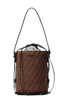 straw-bucket-bag