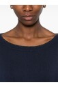 pull-bleu-avec-poignets-coteles