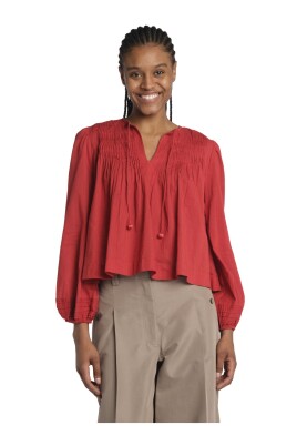 red-voille-pleated-shirt