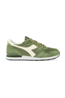 baskets-en-cuir-vert-sportif
