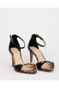zwarte-leren-sandalen-met-dierenprint-detail