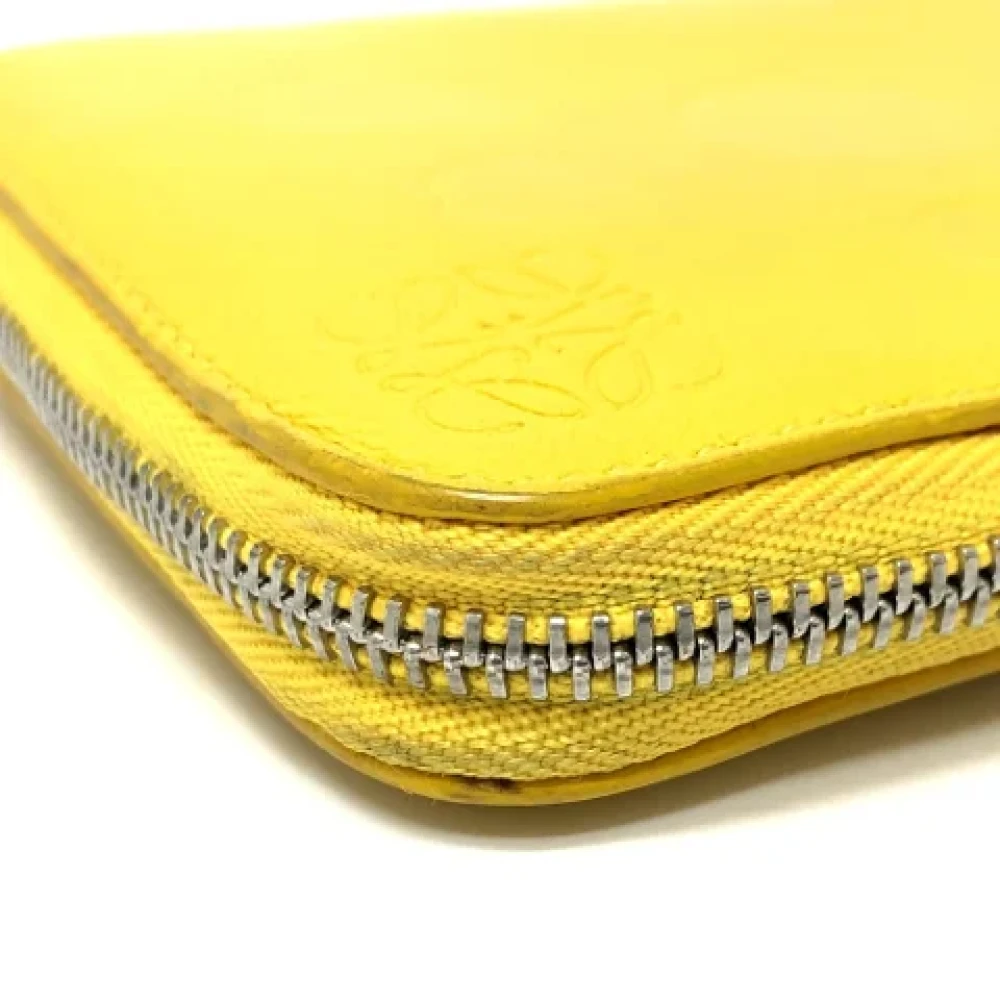 Loewe Pre-owned Leather wallets Yellow Dames
