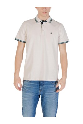 polo-en-coton-beige-avec-fermeture-a-bouton