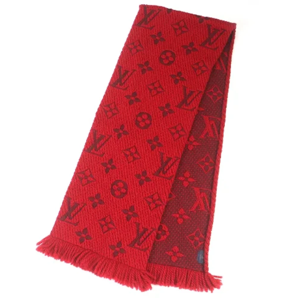 Louis Vuitton Vintage Pre-owned Silk scarves Red Dames