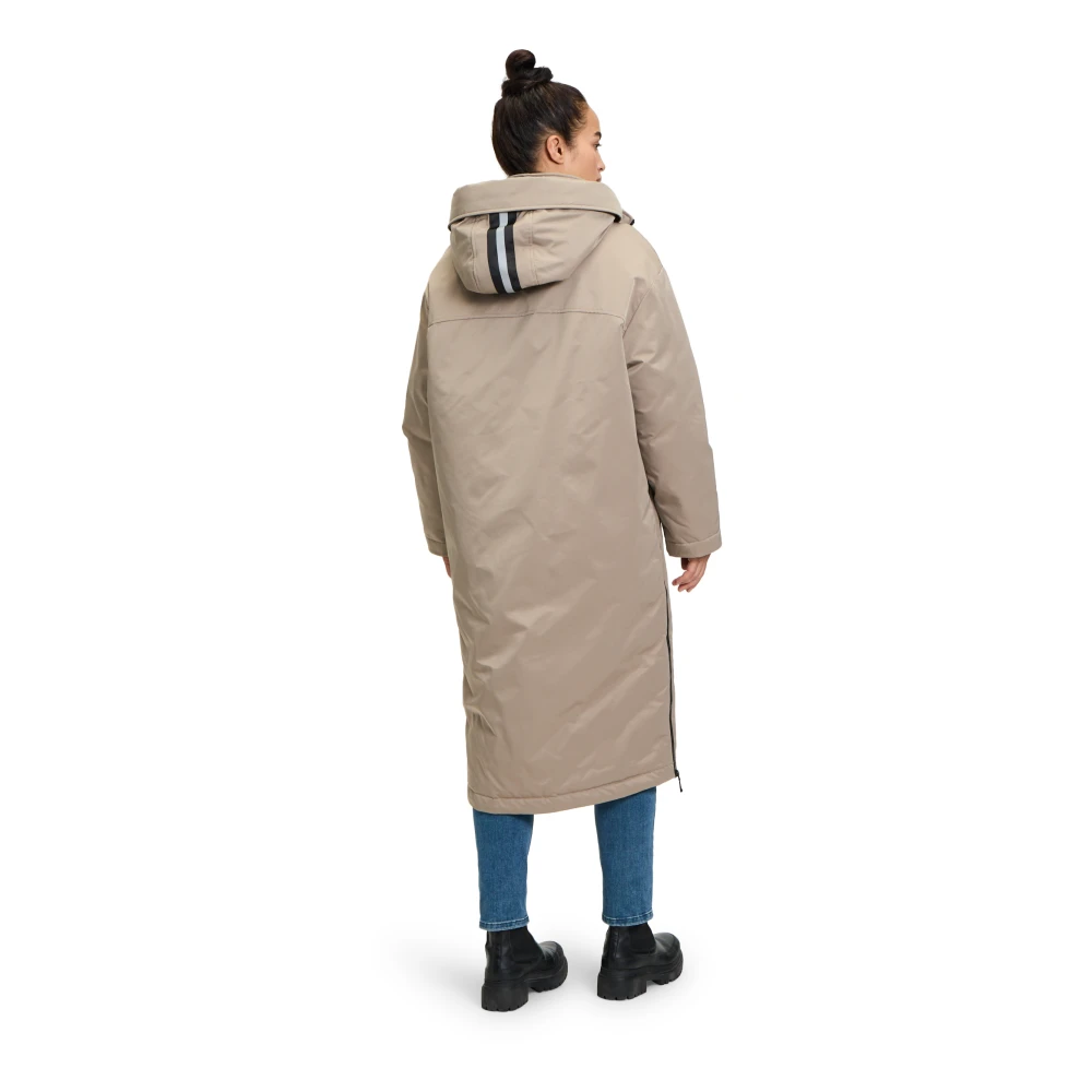 Amber & June Stijlvolle Jassen voor Mannen Beige Dames