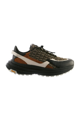 multicolour-sneakers-for-women