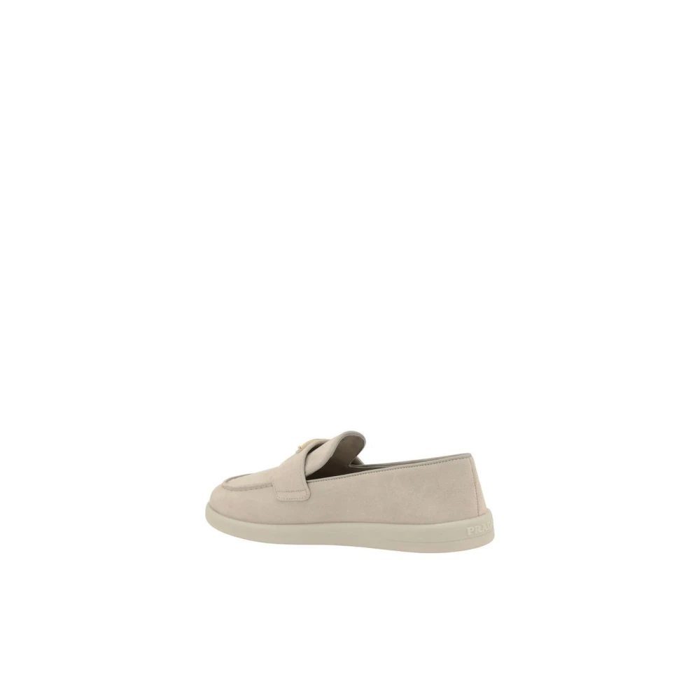 Prada Suede Almond Toe Loafers Beige Dames