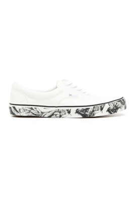 printed-soles-canvas-sneakers