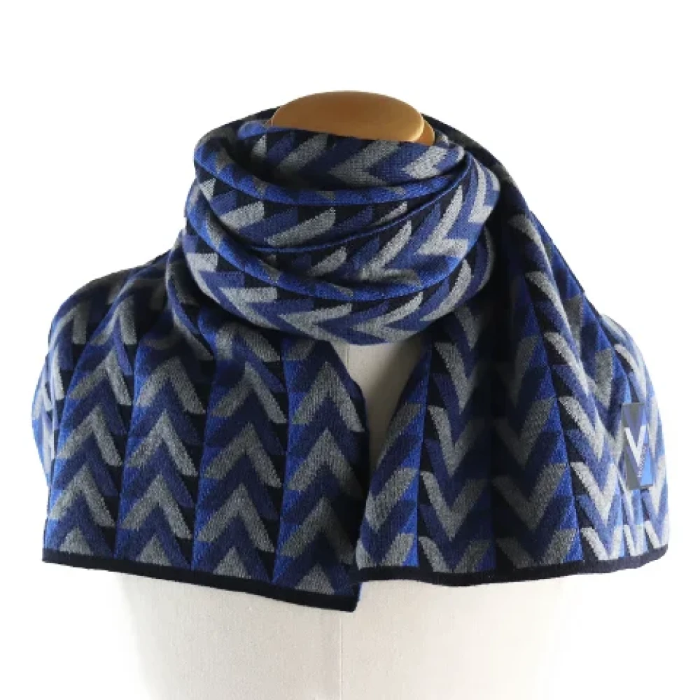Louis Vuitton Vintage Pre-owned Fabric scarves Gray Heren