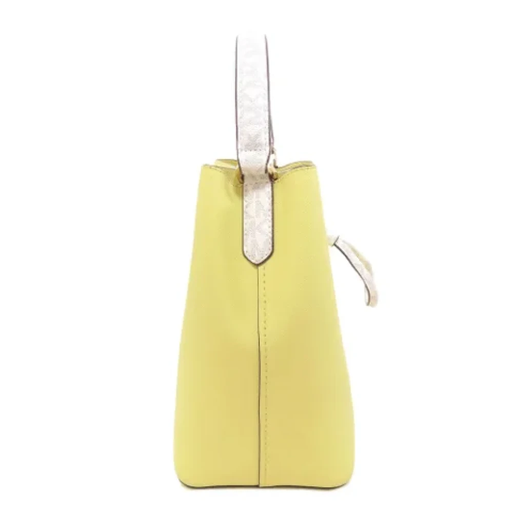 Michael Kors Pre-owned Leather handbags Yellow Dames