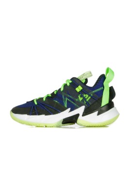 high-top-sneakers