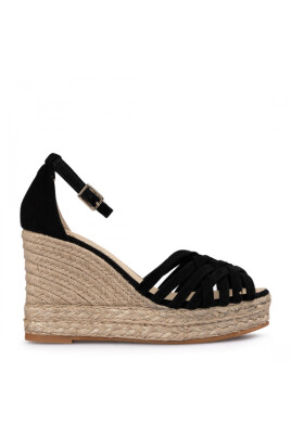 stylish-summer-sandals-for-women