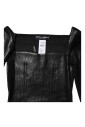 haut-noir-ajuste-a-manches-longues