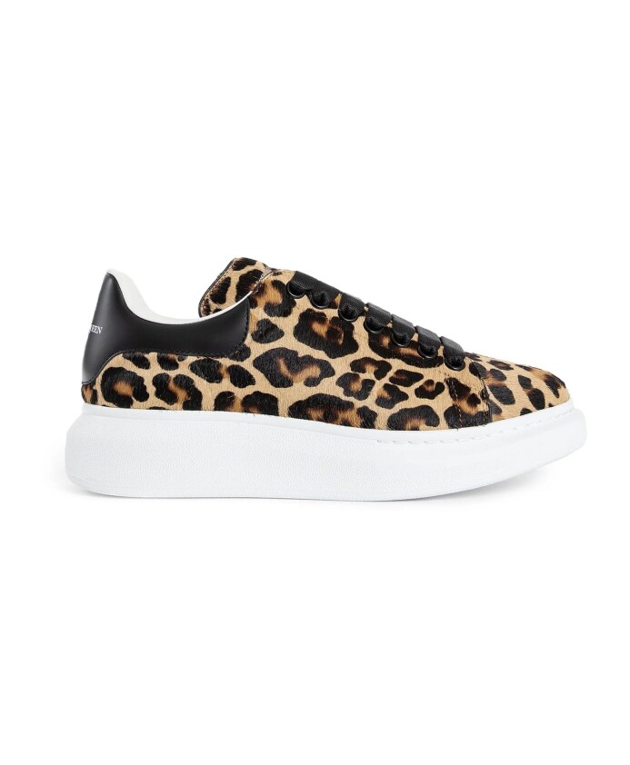 brown-sneakers-luxury-style