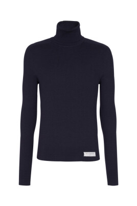pb-turtleneck