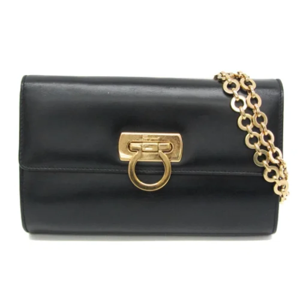 Salvatore Ferragamo Pre-owned Leather shoulder-bags Black Dames