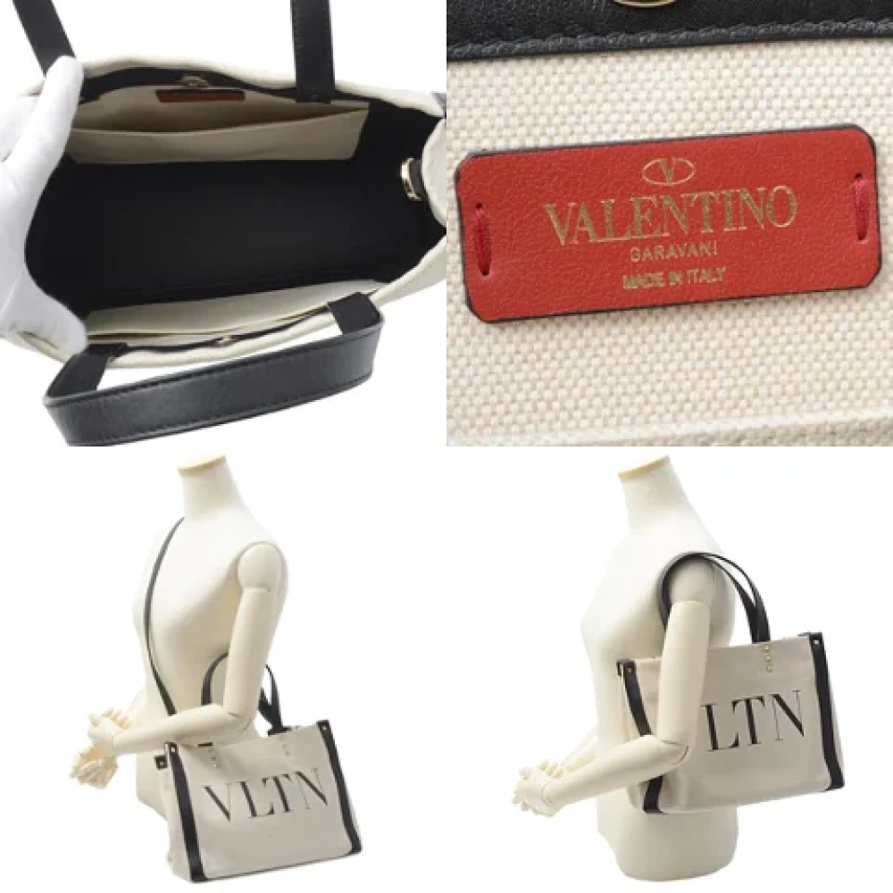 Valentino Vintage Pre-owned Canvas handbags White Dames