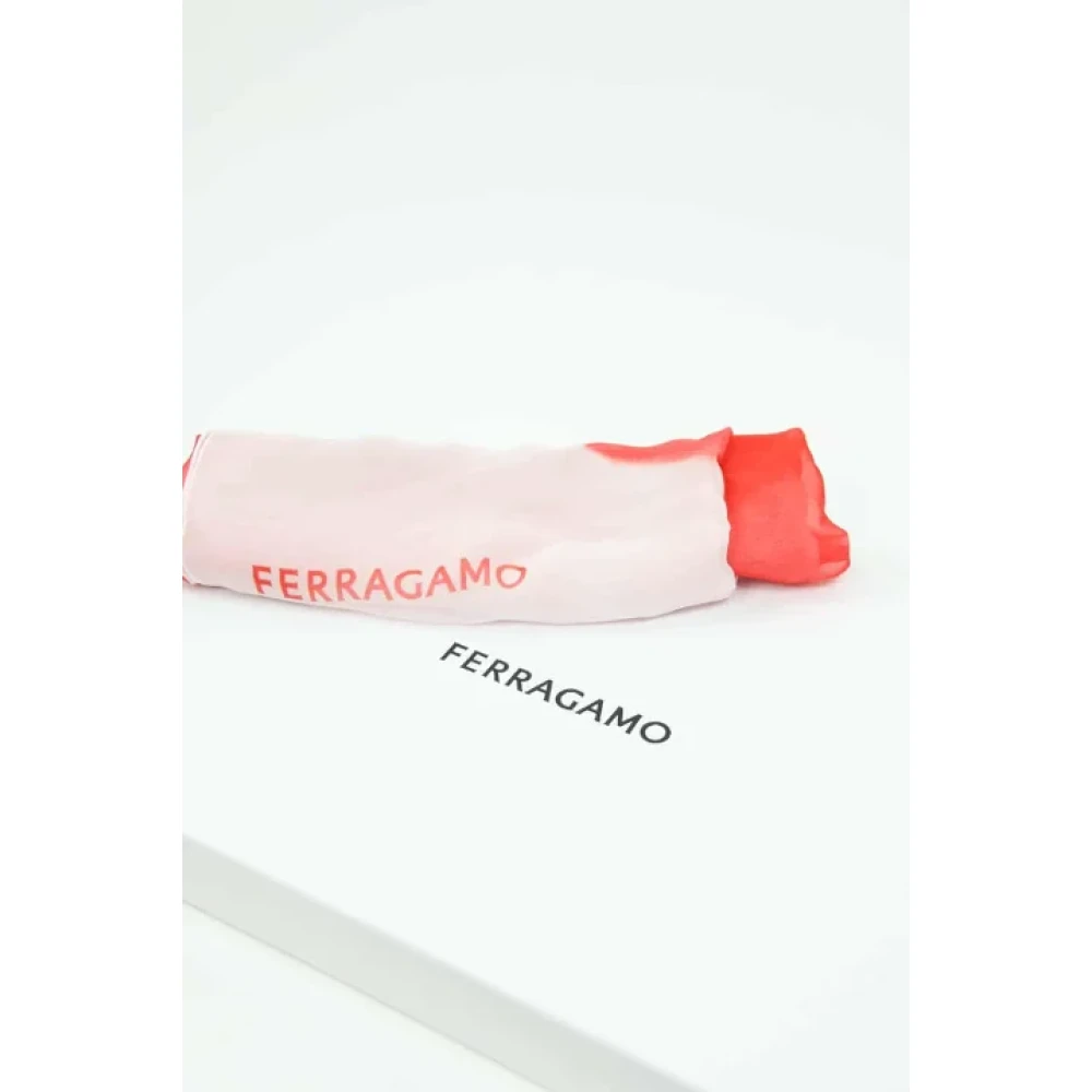 Salvatore Ferragamo Pre-owned Silk scarves Multicolor Dames