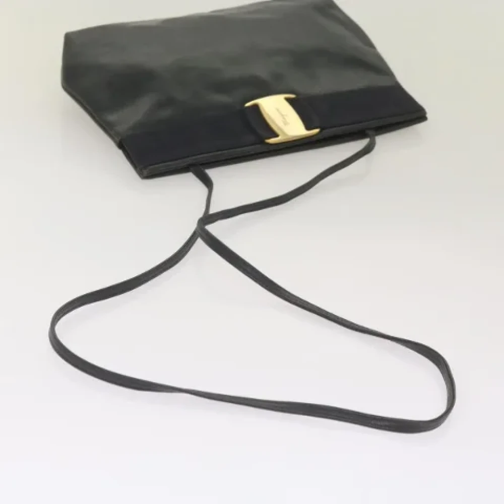 Salvatore Ferragamo Pre-owned Leather shoulder-bags Blue Dames