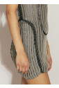 mini-robe-en-tricot-ouvert