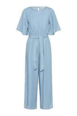 combinaison-large-en-denim-bleu-clair