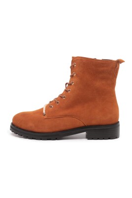lace-up-chelsea-boots