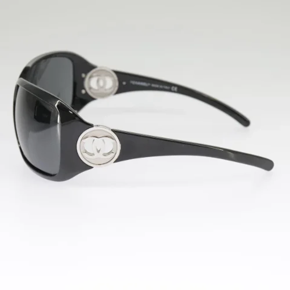 Chanel Vintage Pre-owned Plastic sunglasses Black Dames