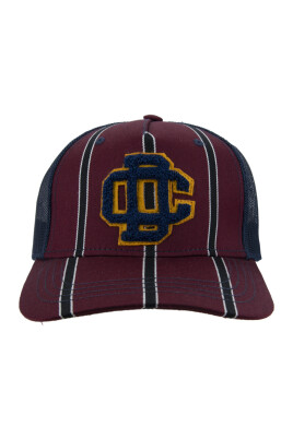 embroidered-baseball-cap-with-buckle