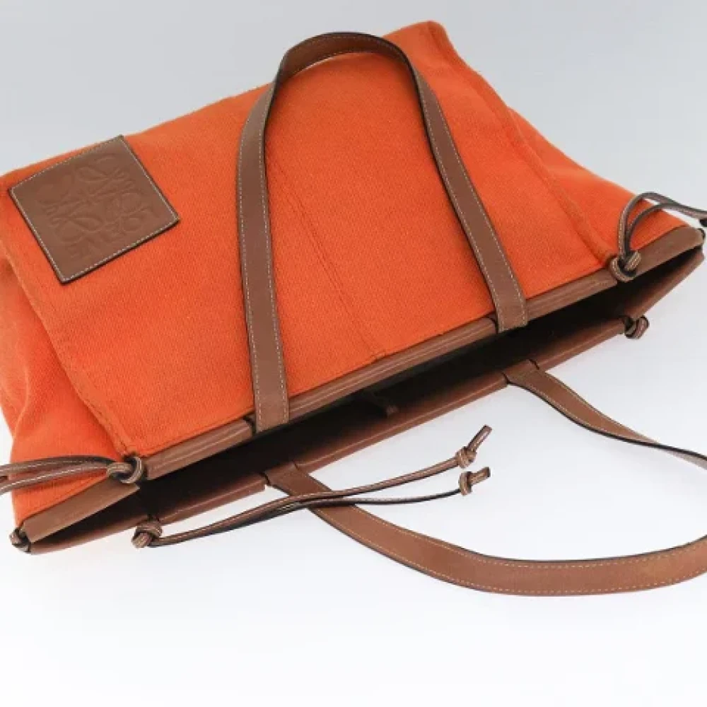 Loewe Pre-owned Canvas handbags Orange Dames