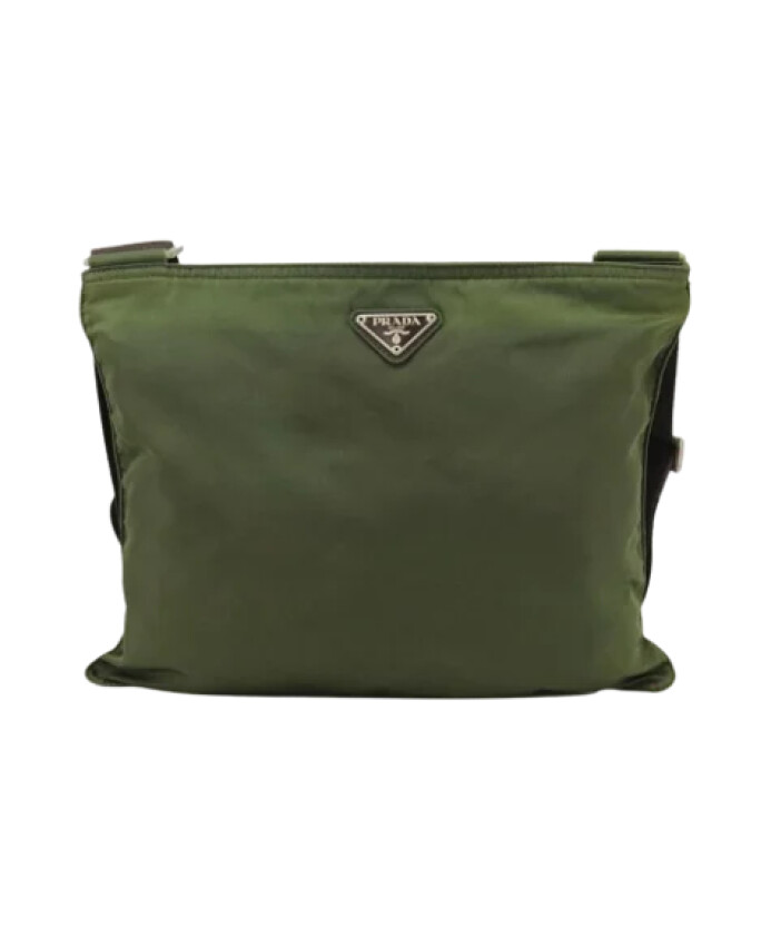 pre-owned-nylon-sacs-prada