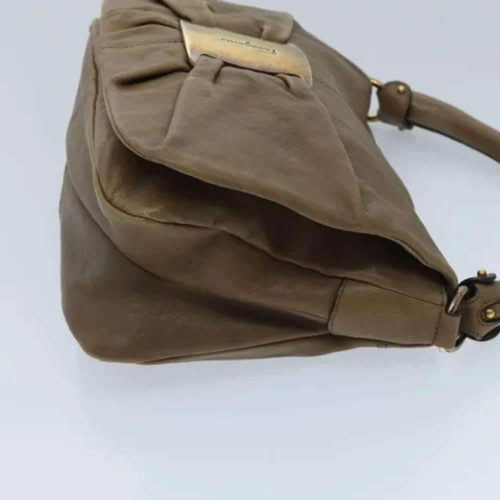 Salvatore Ferragamo Pre-owned Leather handbags Beige Dames